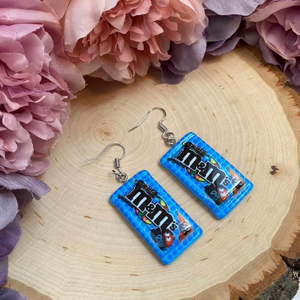 Whimsical Pretzel M&M Chocolate Candy Earrings - Picture 4 of 10